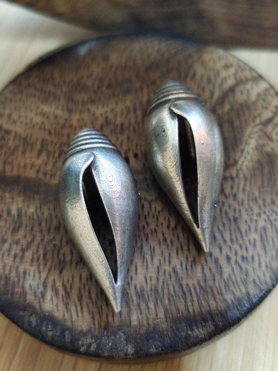 Elegant Silver Look-Alike Shell Stud Earrings for Everyday Style | Sarichka