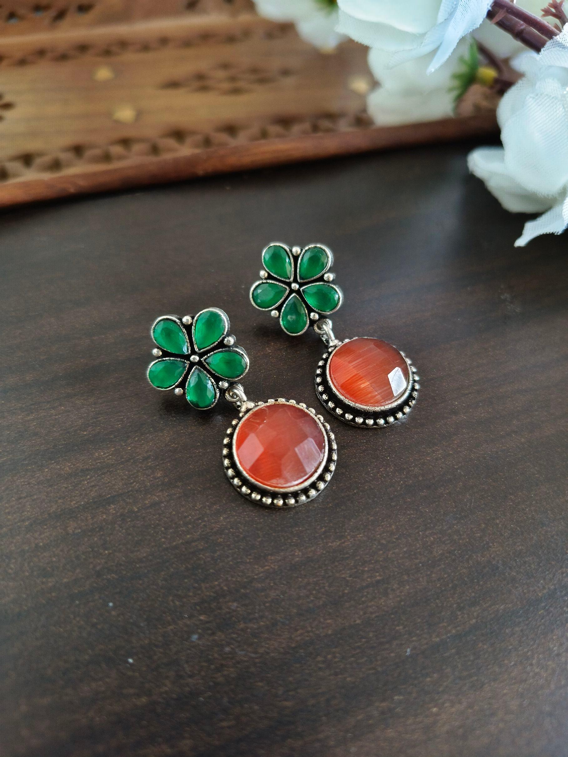 Heritage Flora Oxidized Earrings | Sarichka