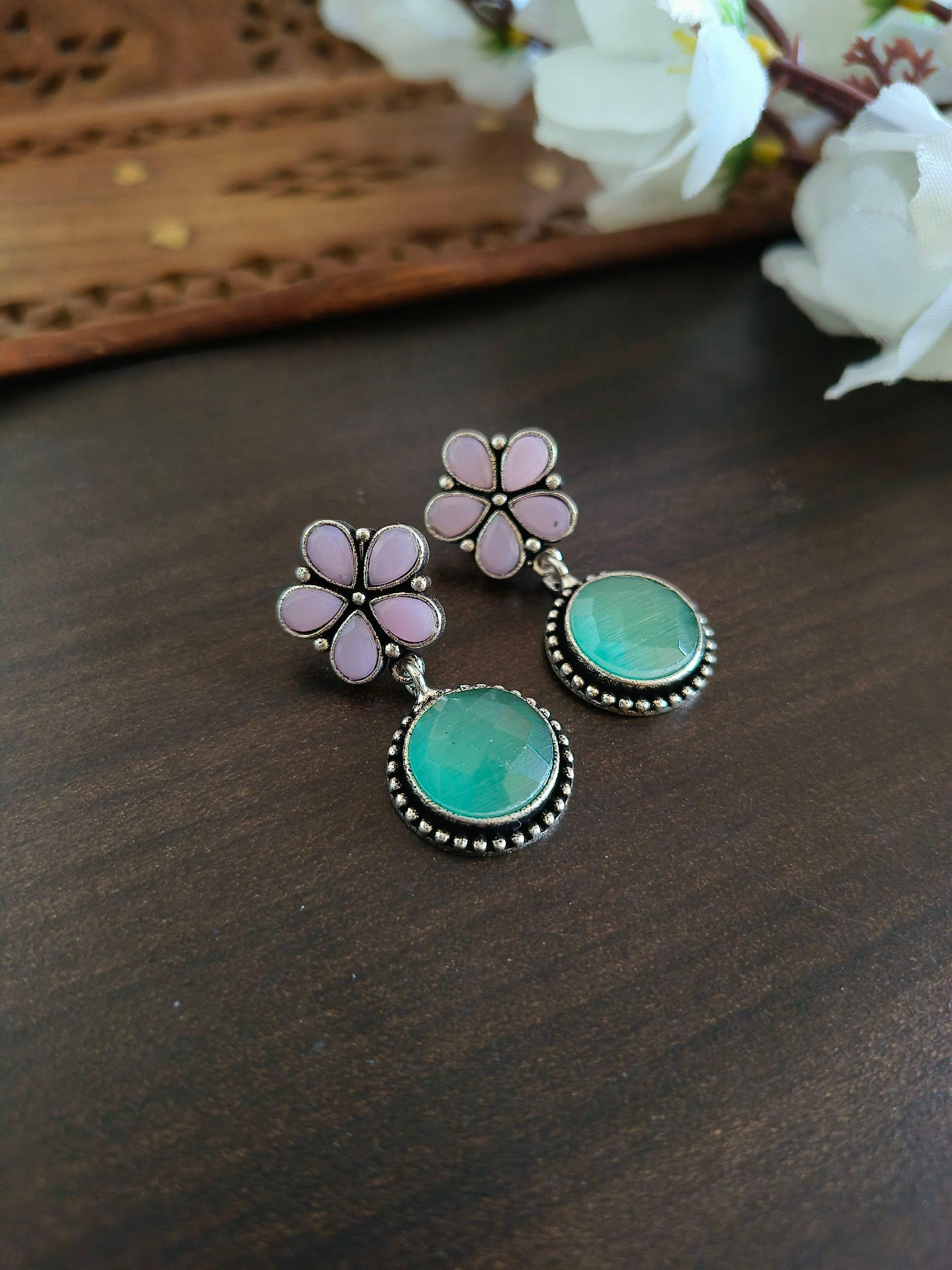 Heritage Flora Oxidized Earrings | Sarichka