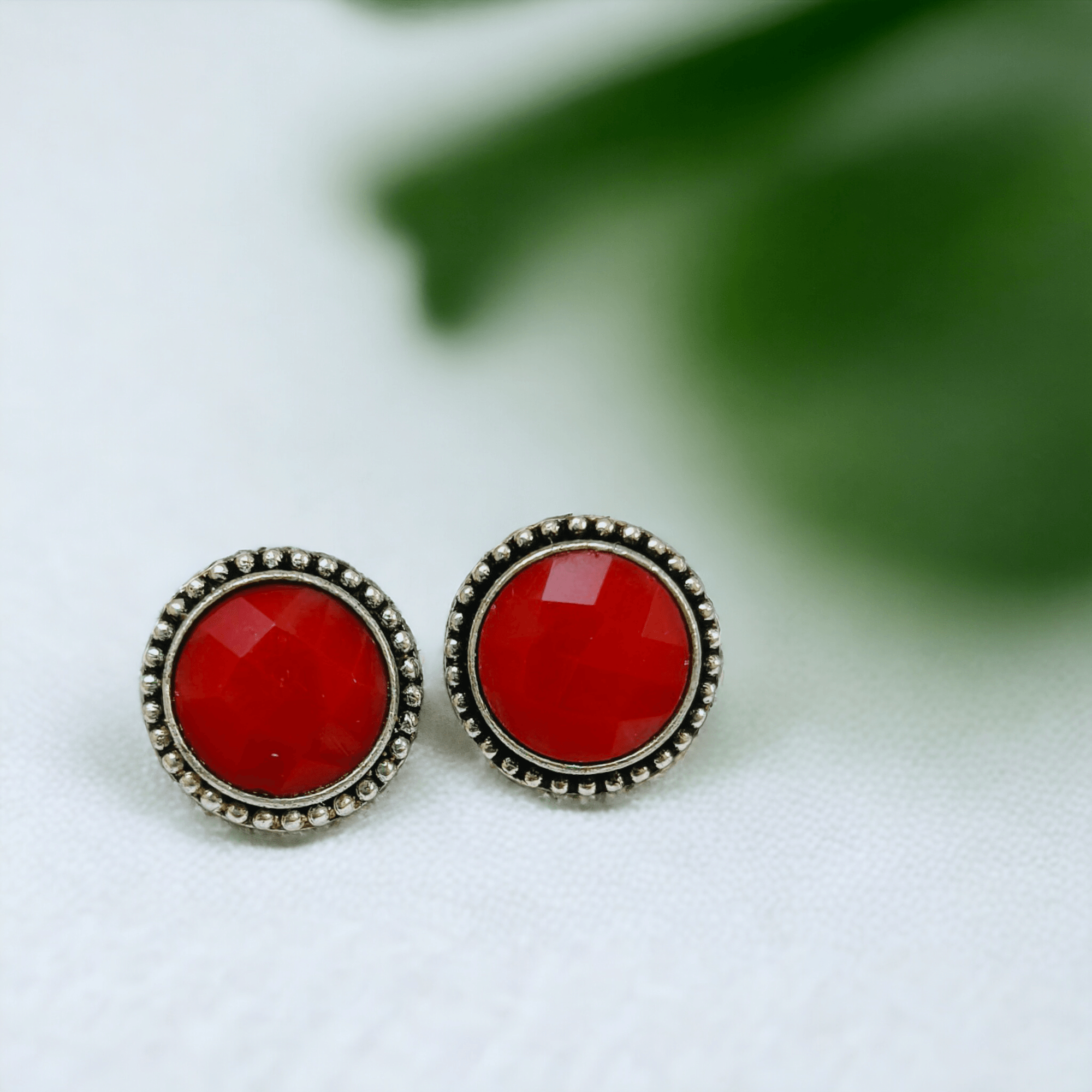 Replica Stone Oxidised Stud | Sarichka